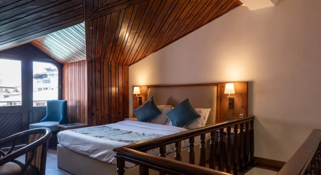 Люкс Дуплекс с видом на горы Kanishka, Manali- AM Hotel Kollection