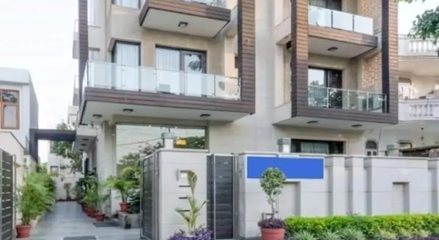 Люкс Superior с балконом Indiyaah Inn