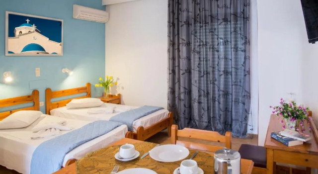 Студия Yiannis Apartments