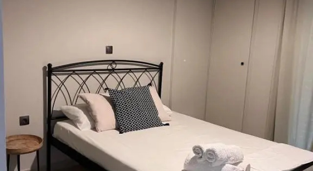 Meletis House, Rezervovat Hotel Loutraki 