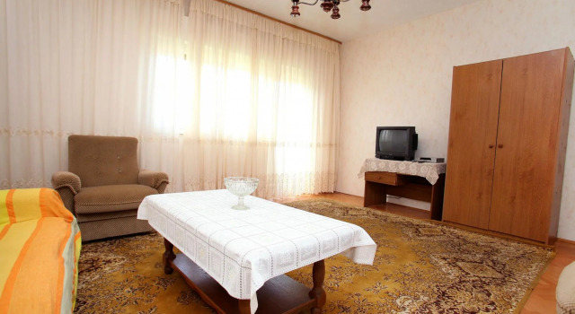 Apartments Mar, Забронировать Апартаменты/квартира Винишче Trogir Riviera, рядом с Пляж Купиница