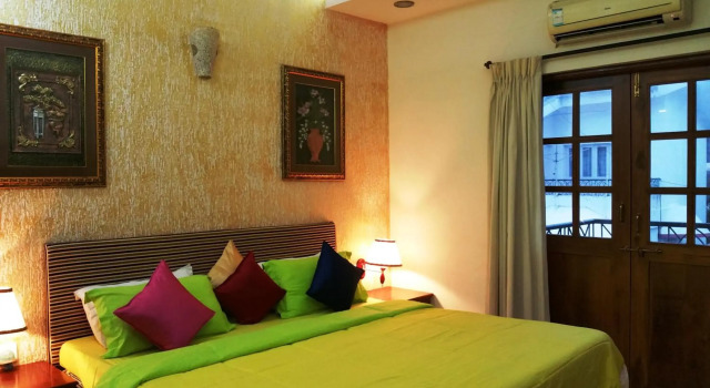 CANDOLIM BEACH VILLA # 3BHK # POOL # KITCHEN # 300Mts to Beach by GR stays, Boek Villa Candolim Noord-Goa