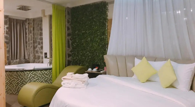 Двухместный люкс Cupid Hotel