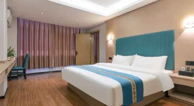 Люкс Deluxe Jiangwan Peninsula Hotel