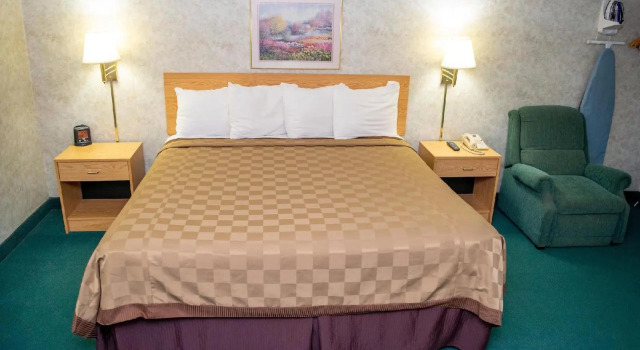 Regency Inn Perrysburg, Varaa Mini-hotelli Minihotellit kohteessa Millbury, Mini-hotelli
