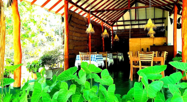 priya homestay kandalama, Rezervați Hotel Kandalama Central Province