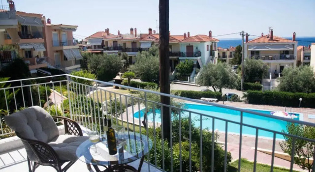 Коттедж с 2 комнатами Apartment in Gerakini , 50 meters far from beach