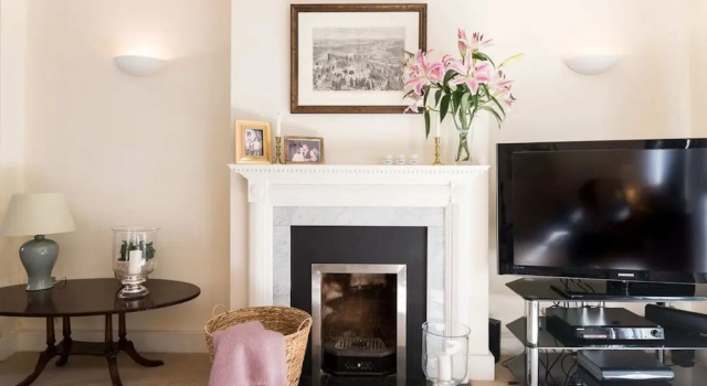 Апартаменты Elegant 3 Bedroom Home Located in South Kensington