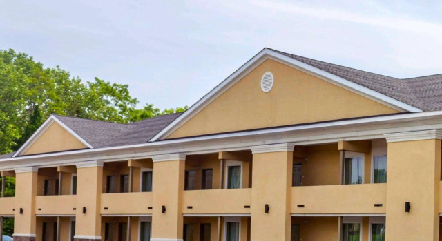 Quality Inn Waterbury, Boek Hotel Waterbury Connecticut