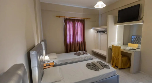 Номер Standard The "L" Suites & Apartments