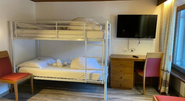Четырёхместный номер Standard Gasthof Goldenes Lamm