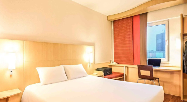 Ibis Yangzhou Wanda Plaza, Book Hotel Yangzhou Jiangsu