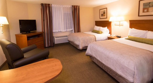 Четырёхместный люкс Candlewood Suites Alabaster by IHG