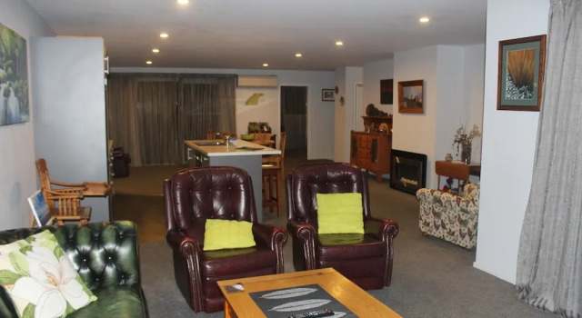 Mackenzie Apartments & Suites