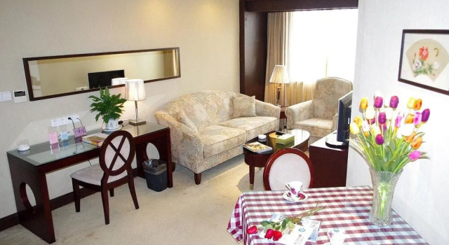 Golden View Hotel - Chongqing, Забронировать Отель Бизнес-отели Юйчжун, 4* 5*