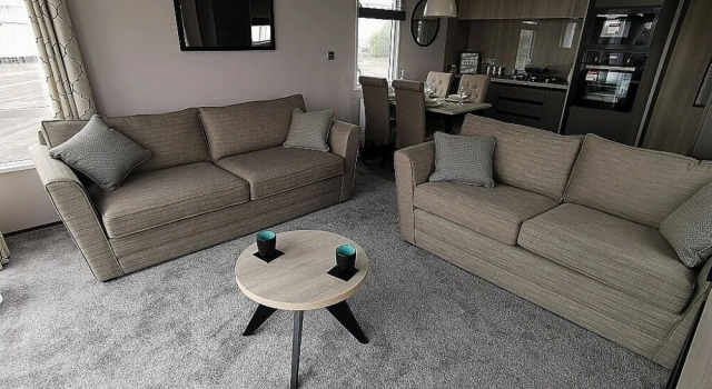 Luxury 3-bed Lodge in Crieff, Book Feriehus Crieff Perthshire