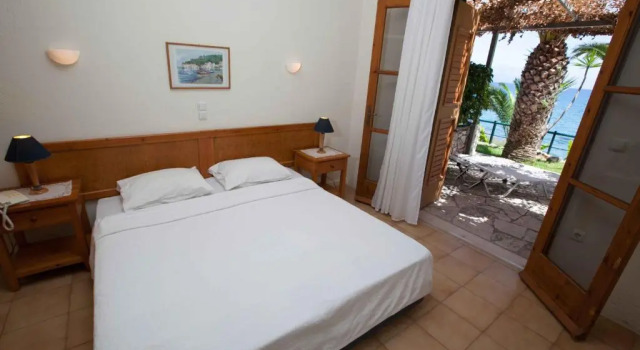 Семейные апартаменты с видом на море Grekis Hotel and Apartments