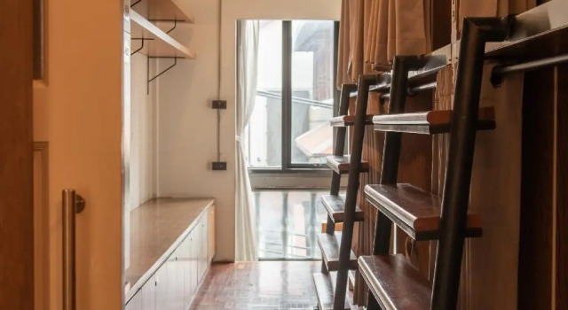 Кровать в общем номере Bed Addict Hostel