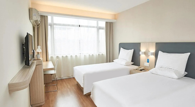 Hanting Zhangjiakou Zhengbei, Book Hotel Zhangjiakou Hebei