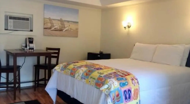 Drakes Island Resort, Varaa Lomakeskus Hotellit New England uima-altaalla, Uima-allas