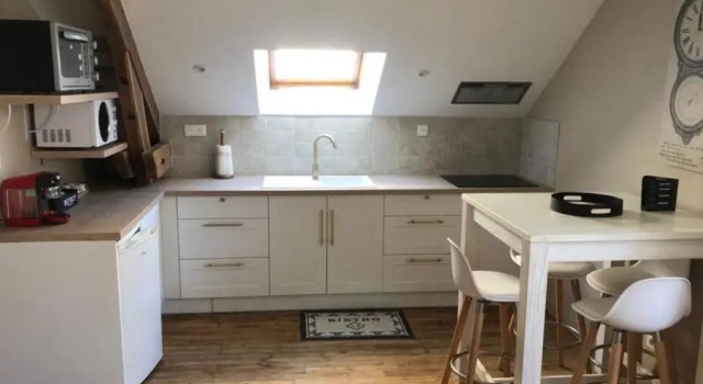 Апартаменты Appartement paisible à Brive près du centre-ville et de la gare avec Netflix Fibre internet et Stationnement gratuit