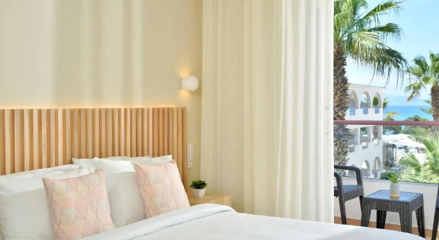 Семейный номер Standard с 2 комнатами Alykanas Beach Hotel by Zante Plaza