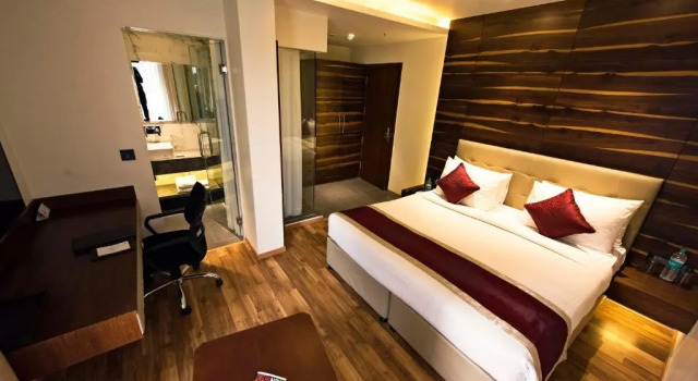 Двухместный номер Executive Connaught Royale