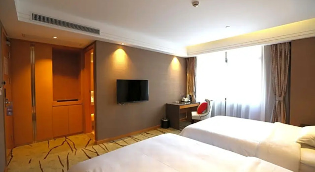 Номер Deluxe Forson International Luxury Hotel Store 1