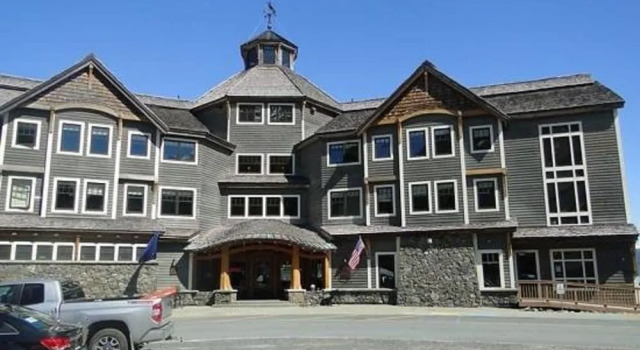 The Inn at Whittier, Buchen Sie Hotel Whittier Alaska