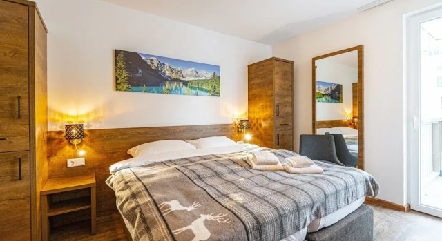 Graceful Apartment in Salzburg With Balcony, Забронировать Апартаменты/квартира Апартаменты Гастайнерталь, рядом с Горнолыжный курорт Бад Хофгаштайн, Апартаменты/квартира