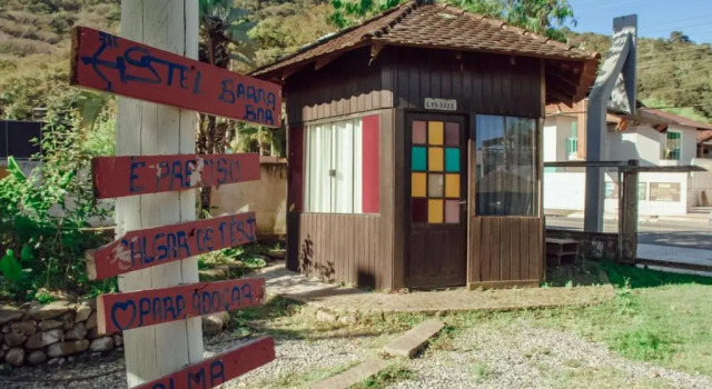 HOSTEL BARRA BAR, Забронировать Хостел Недорогие отели Балнеариу-Камбориу, рядом с Santo Amaro Chapel, недорого