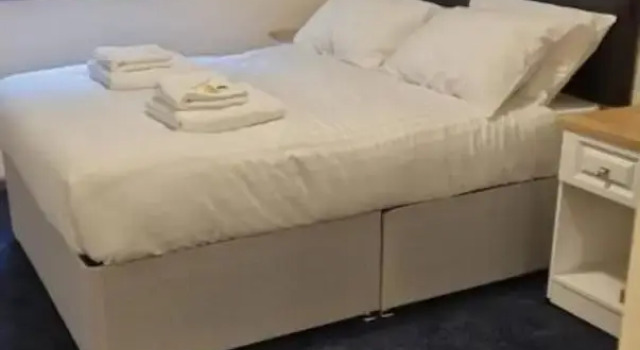 Номер Economy The Aston Inn