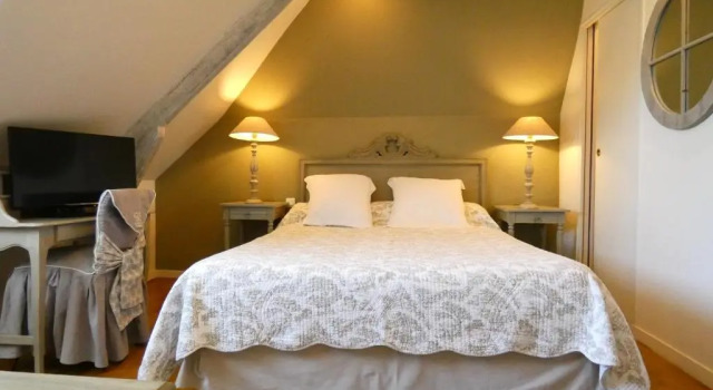 Двухместный номер Standard с видом на сад Hôtel Le Chatellier - Piscine chauffée davril à octobre