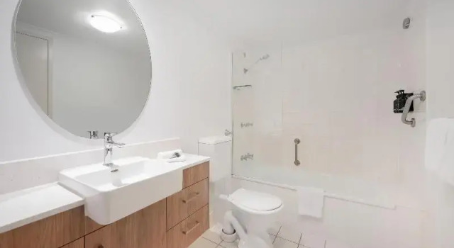 Апартаменты с 2 комнатами с балконом Mantra on Northbourne