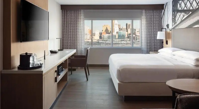 Номер Standard Cincinnati Marriott at RiverCenter
