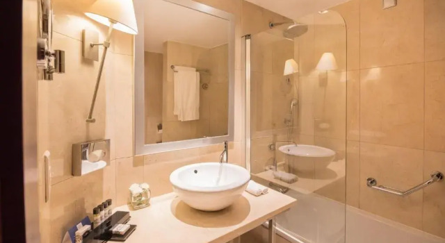 Двухместный номер Superior Crowne Plaza Porto by IHG