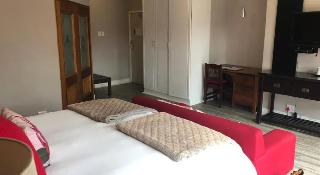 Люкс Executive 314 on Clark Guest House