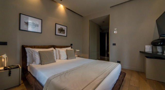 Полулюкс Campo Marzio Luxury Suites