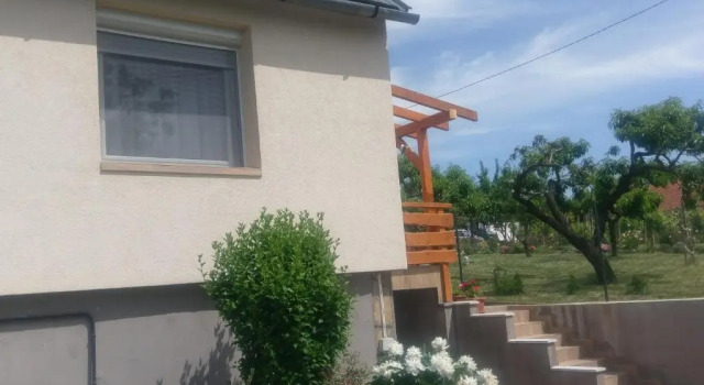Апартаменты Gyöngyvirág Apartman