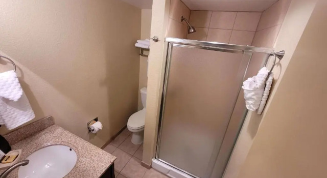Люкс Best Western Plus Bridgeport Inn