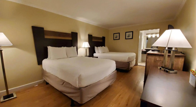 Люкс Days Inn by Wyndham Wilmington Brandywine