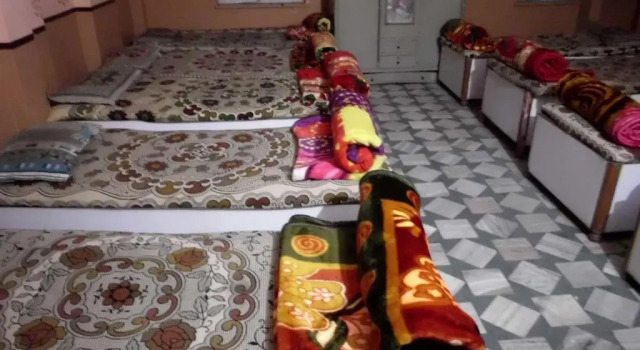 Кровать в общем номере Jamna Vilas Guest House