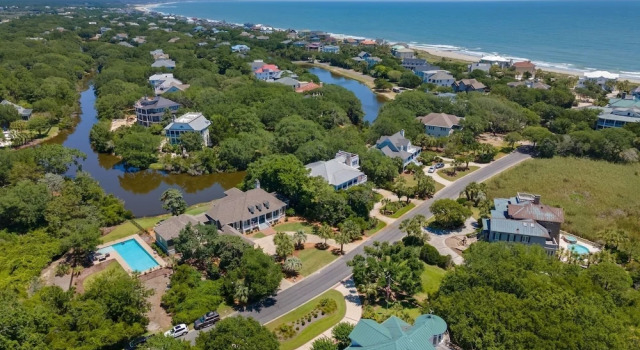 Коттедж Home Close To The Beach And Private Pool 5 Bedroom Home by Peace Vacations