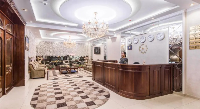 HUMO hotel, Prenota Hotel Hotel a Taskent con parcheggio, Parcheggio