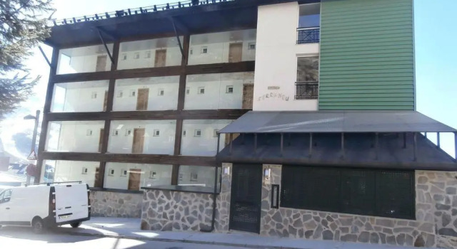 Апартаменты Deluxe Apartamento Edificio Serraneu. Sierra Nevada. Granada