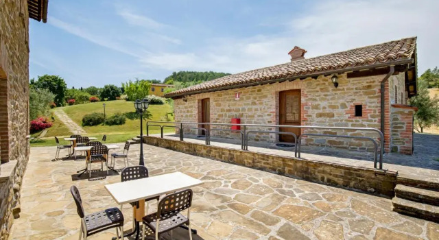 Апартаменты Agriturismo Tenuta Di Biscina