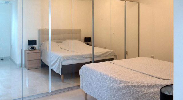 Front Port Line Sleeps 6, Забронировать Отель Отели Марбелья с парковкой, рядом с Casino Marbella, Парковка