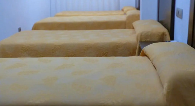 Четырёхместный номер Standard Hostal Restaurante La Masía