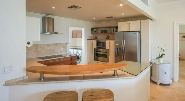 Номер Standard c 1 комнатой Schooner Bay 207 by Blue Sky Luxury