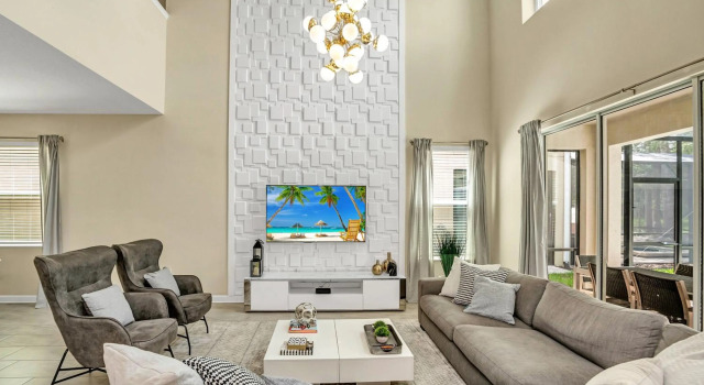 Storey Lake Resort 5 Bedroom Vacation Home with Pool (2010)